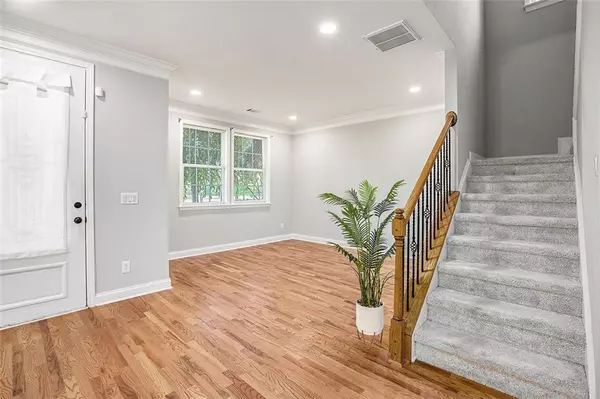 Buford, GA 30518,6101 SPARKLING COVE LN