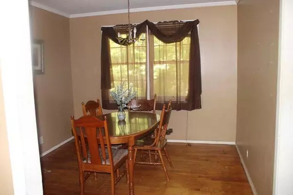 Macon, GA 31204,2916 SOUTHSHORE DR