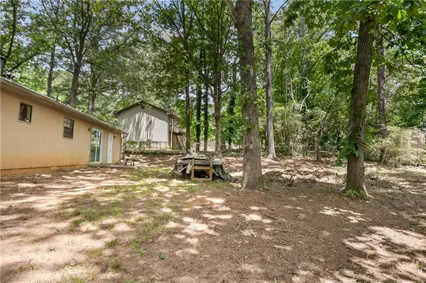 Lithonia, GA 30058,1836 Gingham CT