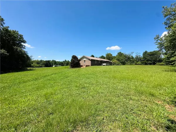 Clermont, GA 30527,6421 Holly Springs RD