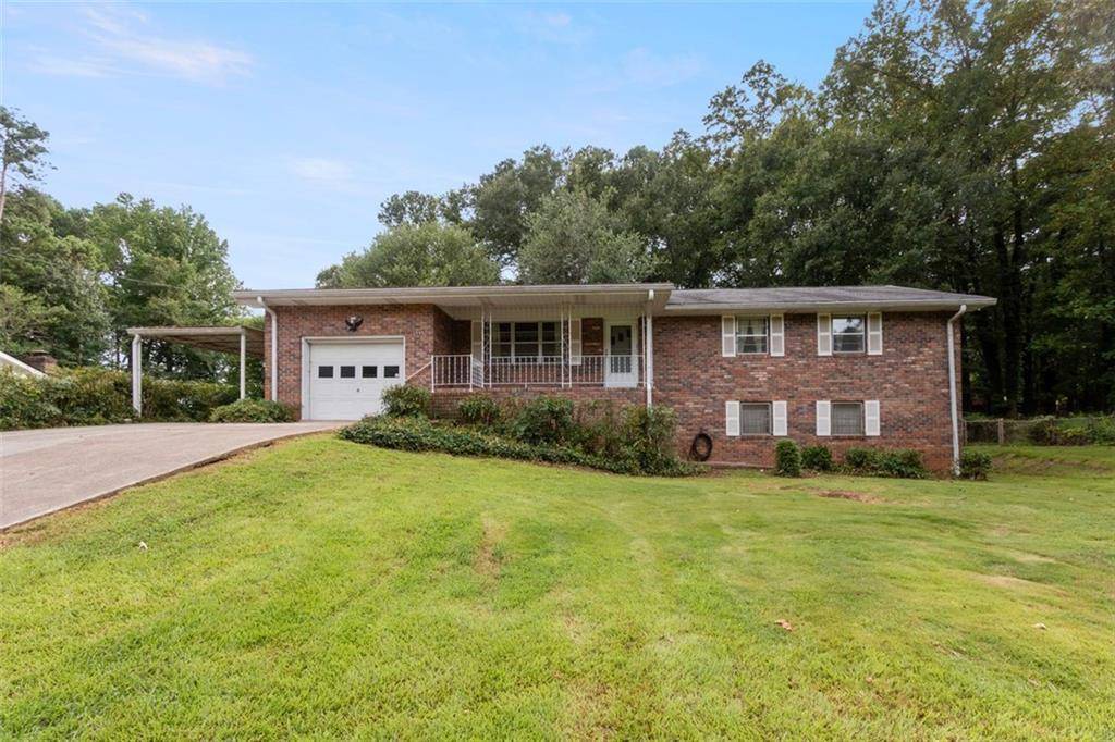 2995 CARRIE DR NW, Kennesaw, GA 30144