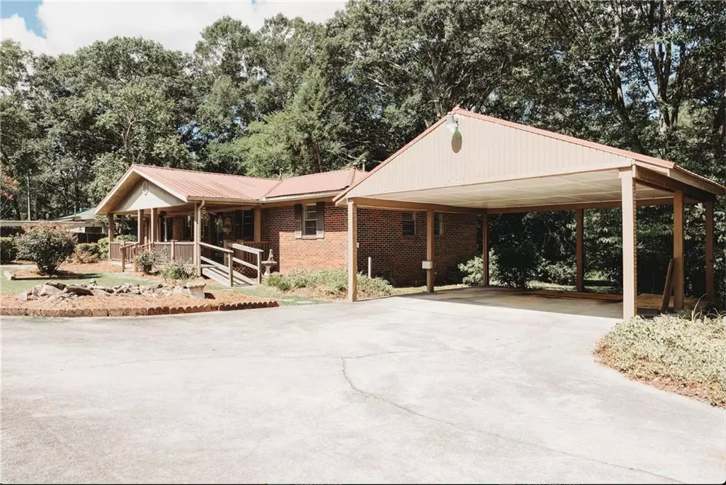 Lithia Springs, GA 30122,6163 Temple ST