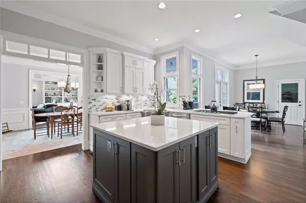 Atlanta, GA 30327,205 Powers CV