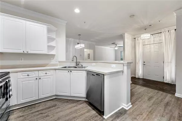 Atlanta, GA 30339,2400 Cumberland Pkwy SE #411