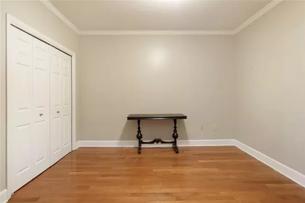 Dunwoody, GA 30338,5310 Brooke Ridge DR