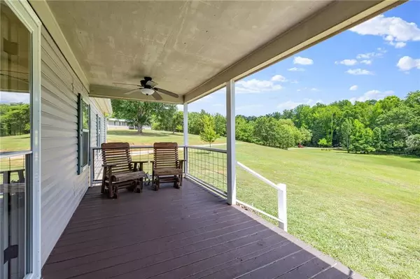 Flowery Branch, GA 30542,5954 Overby RD