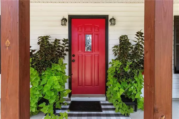 Loganville, GA 30052,241 Fox RUN