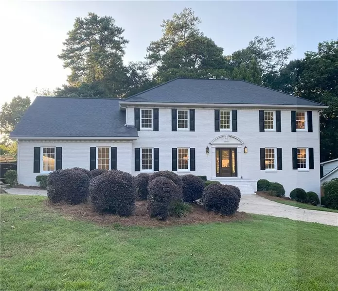 150 Marsh Glen PT, Atlanta, GA 30328