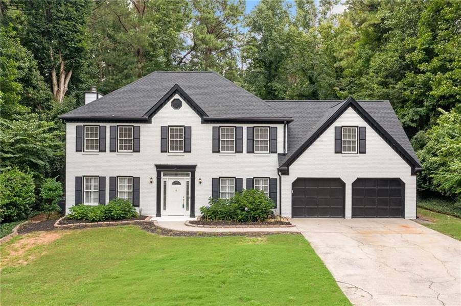 4220 NE Singing Post LN NE, Roswell, GA 30075