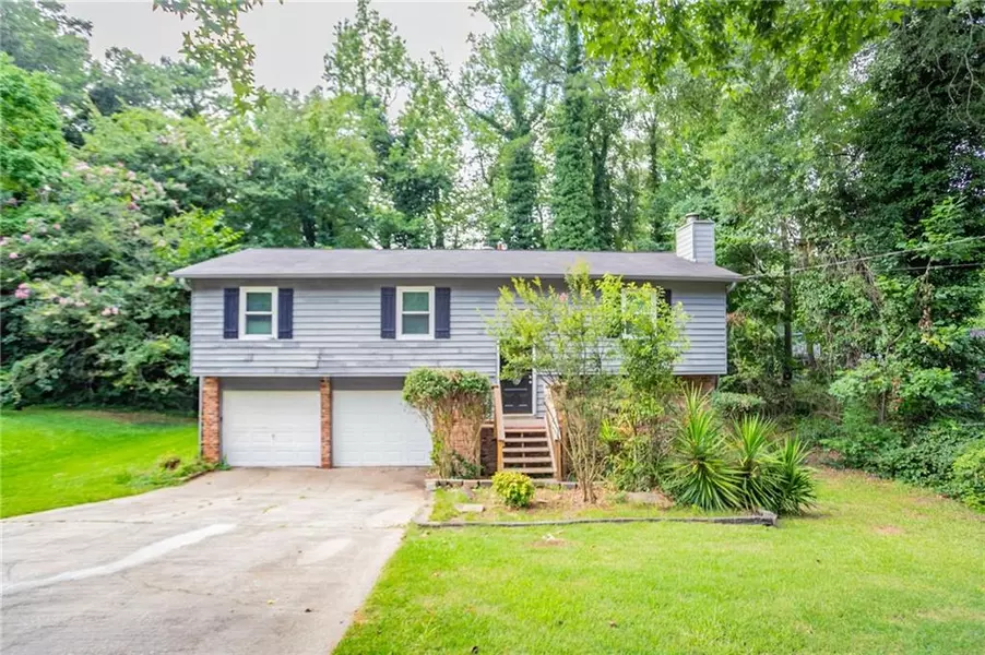 960 Redan TRL, Stone Mountain, GA 30088