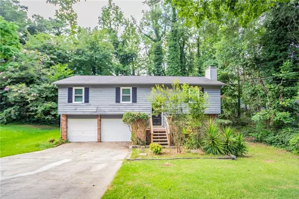 960 Redan TRL, Stone Mountain, GA 30088