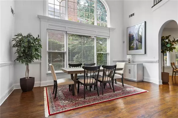 Atlanta, GA 30319,1048 Arbor TRCE NE