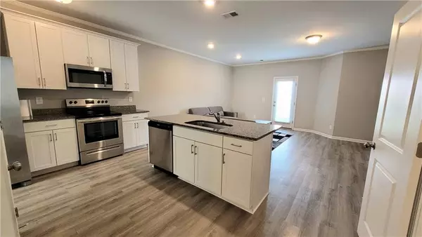 East Point, GA 30344,2780 Laurel Ridge CIR