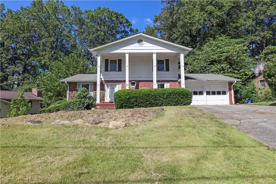 2678 Evergreen TRL SE, Smyrna, GA 30082