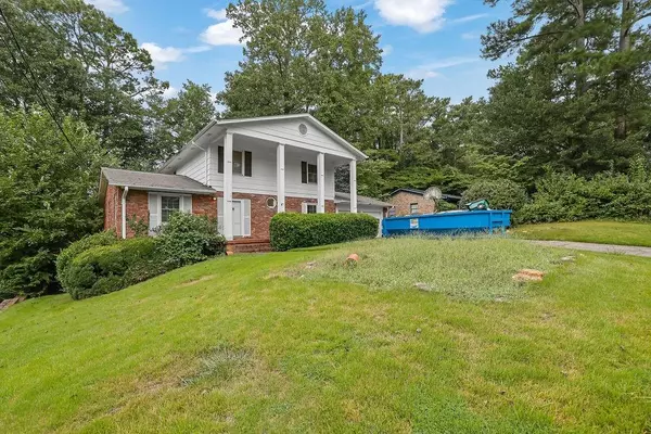 Smyrna, GA 30082,2678 Evergreen TRL SE
