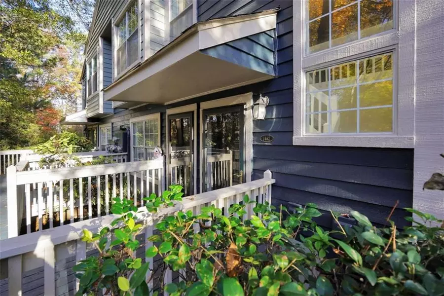 1482 N Crossing CIR N, Atlanta, GA 30329