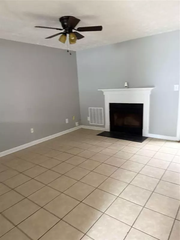 Conyers, GA 30013,1682 Hunting Creek DR