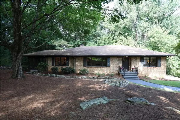 861 Falcon DR SW, Atlanta, GA 30311