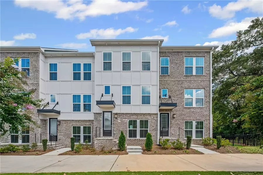 2571 Astaire CT, Atlanta, GA 30318