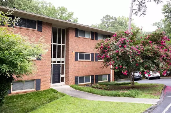 1111 Clairemont AVE #R4, Decatur, GA 30030