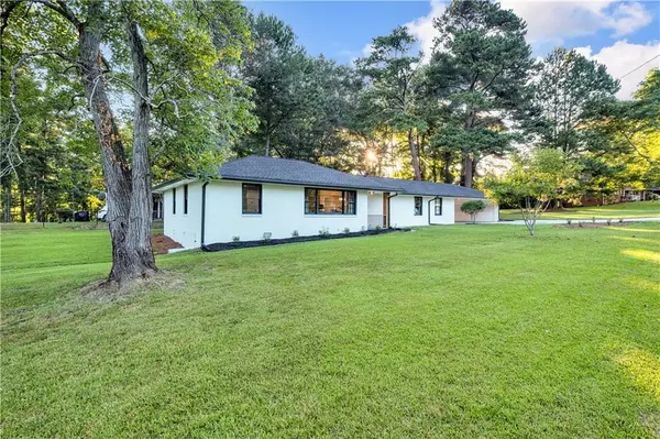 Mableton, GA 30126,522 ELIZABETH LN SW