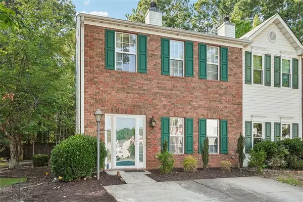 4491 Thorngate LN, Acworth, GA 30101