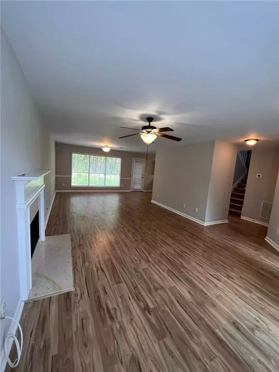 Sugar Hill, GA 30518,5670 Windswept