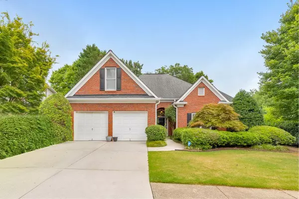 2296 Snug HBR NE, Marietta, GA 30066