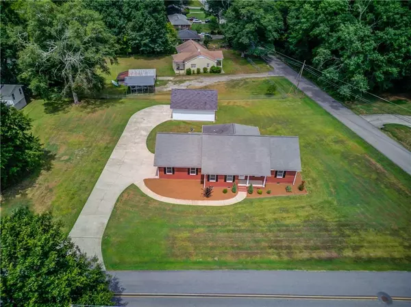 Winder, GA 30680,51 Alexander ST