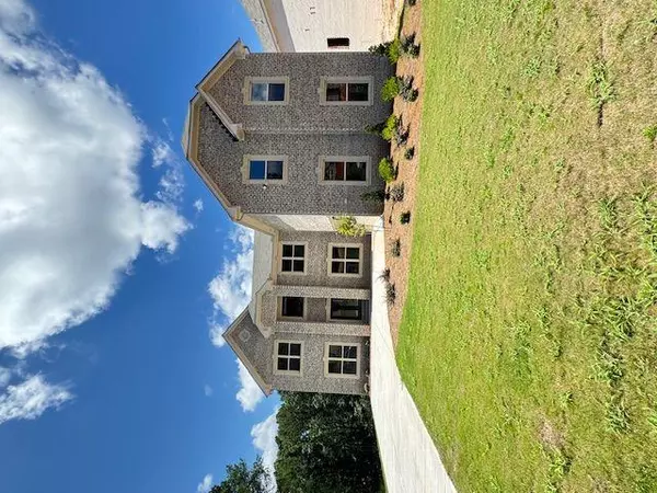 255 Lotus LN, Covington, GA 30016