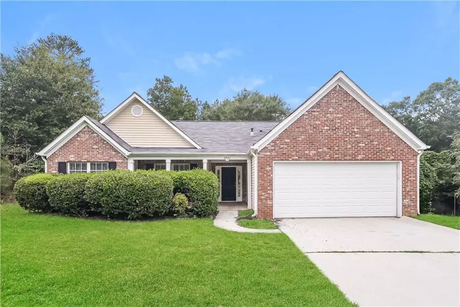 3571 Coveside CT, Loganville, GA 30052