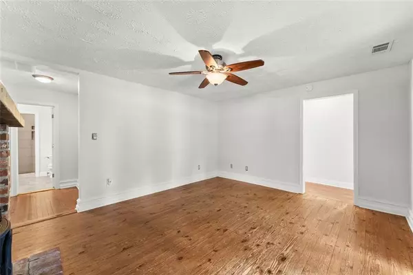 Winder, GA 30680,59 W WRIGHT ST