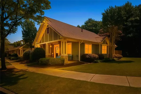 278 MISSION OAK DR, Grayson, GA 30017