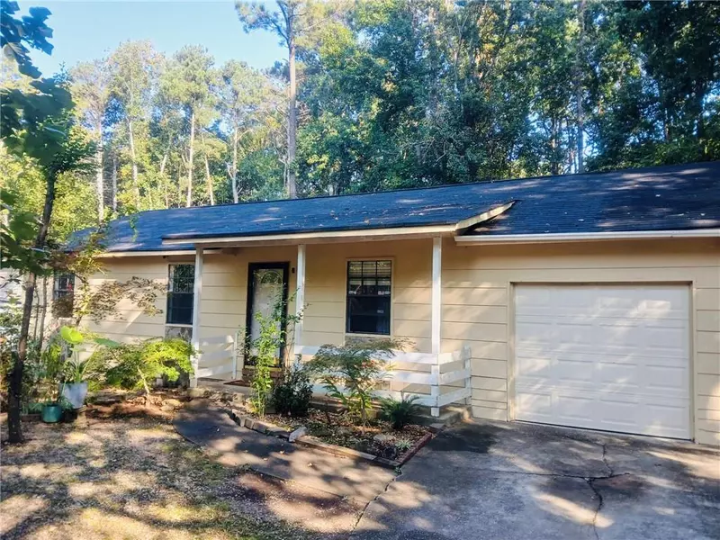 1494 Iron Gate BLVD, Jonesboro, GA 30238