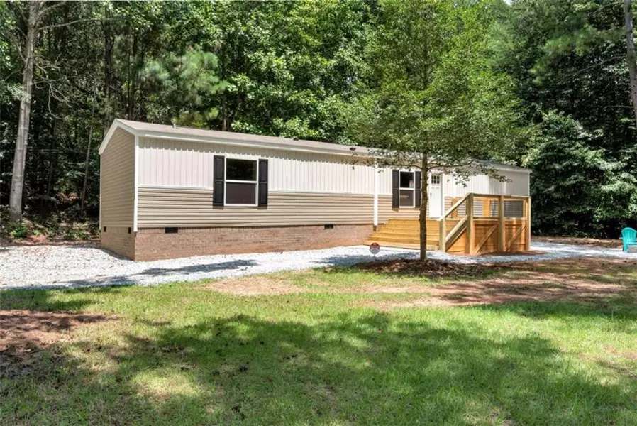 110 Oakwood RD, Lavonia, GA 30553