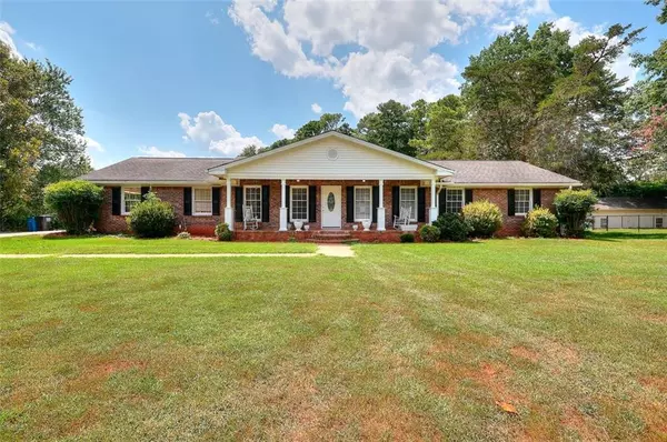 Lilburn, GA 30047,1605 Lake Lucerne RD SW
