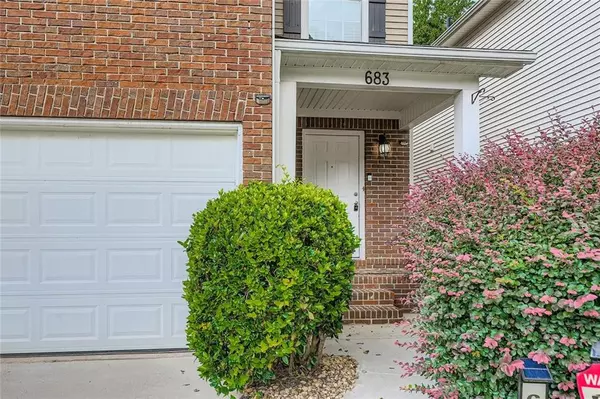 Lithonia, GA 30058,683 Lakes CIR