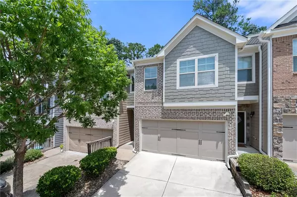 1697 Paxton DR SW, Lilburn, GA 30047