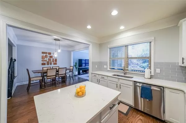 Atlanta, GA 30324,991 Sibley LN NE