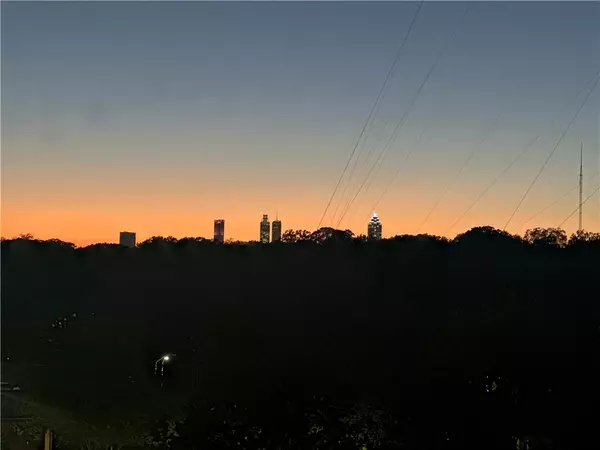 Atlanta, GA 30307,130 Arizona AVE NE #407