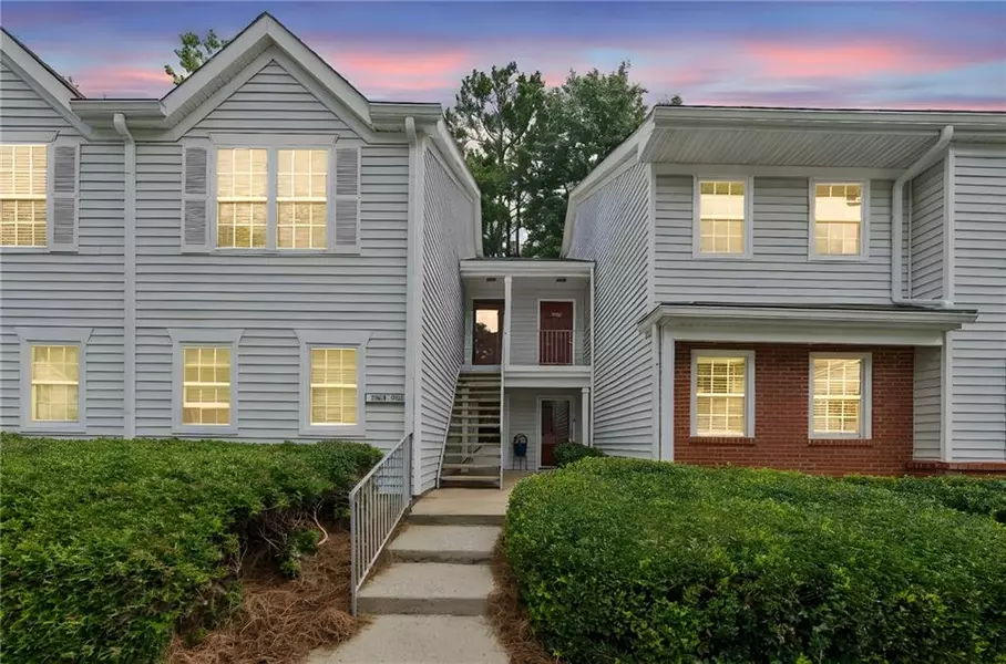 3053 Westwood WAY, Alpharetta, GA 30004