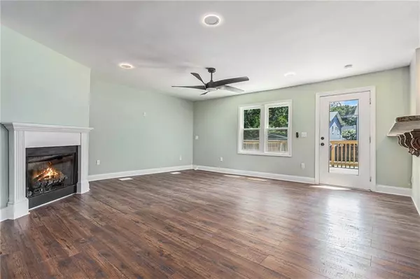 Avondale Estates, GA 30002,263 Ohm AVE