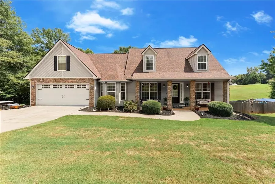 166 Cedar Hollow DR, Talmo, GA 30575