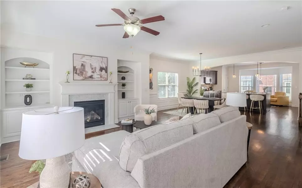 2171 W Village LN SE, Smyrna, GA 30080