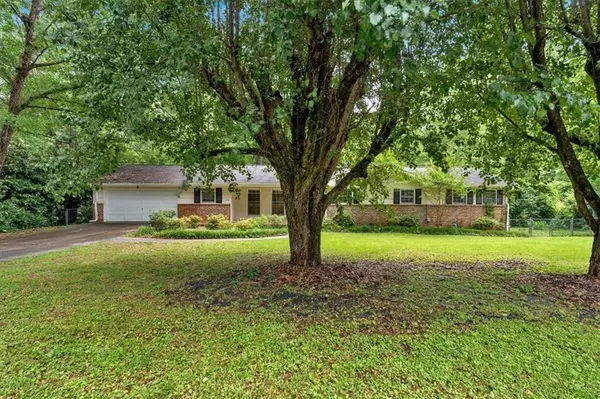 Stone Mountain, GA 30083,450 S Susan Creek DR