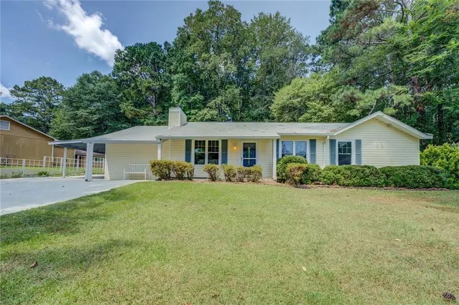 7673 Cloverdale LN, Jonesboro, GA 30236