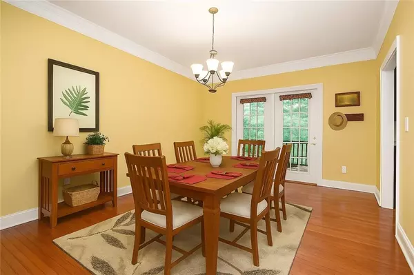 Ellijay, GA 30536,220 Oak Ridge LN