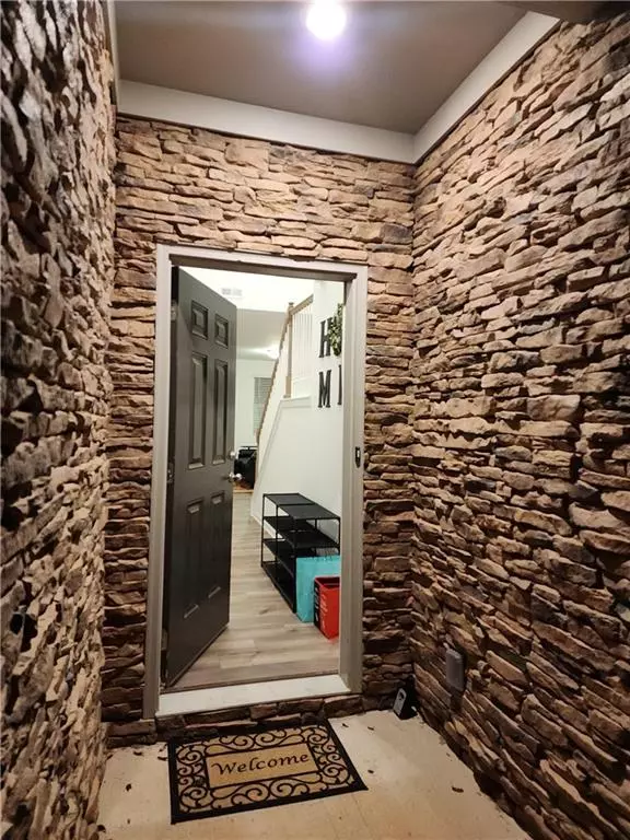 Cumming, GA 30028,5815 Thornton DR