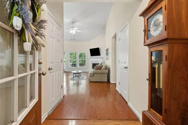 Buford, GA 30519,2402 Jasmine Glen DR