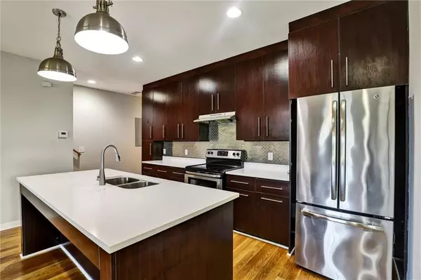 Atlanta, GA 30312,472 Martin ST SE #1